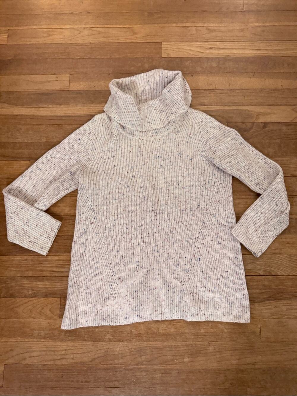Talbots Women's Cream Flecked Cowl Neck Knit Sweater - Size MP
 b49